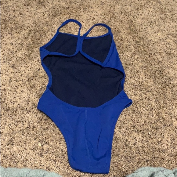 Speedo swimsuit - Picture 3 of 6